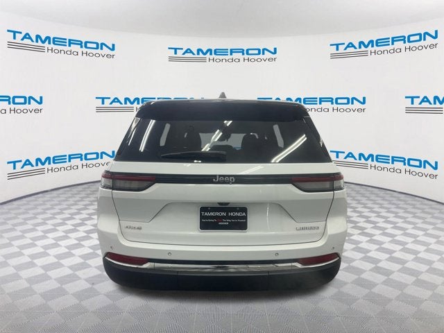 2023 Jeep Grand Cherokee Laredo