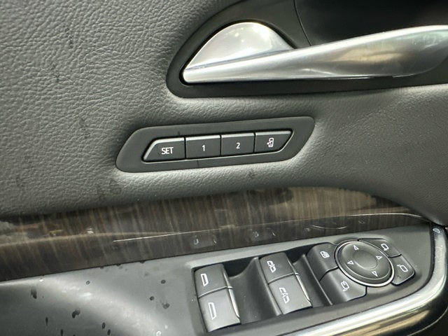 2024 Cadillac XT4 FWD Premium Luxury