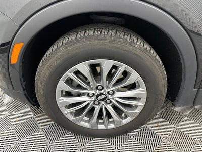 2024 Cadillac XT4 FWD Premium Luxury