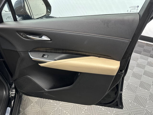 2024 Cadillac XT4 FWD Premium Luxury