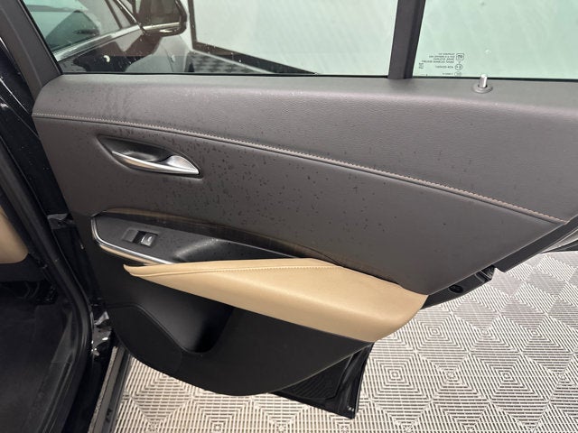 2024 Cadillac XT4 FWD Premium Luxury