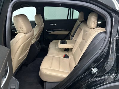 2024 Cadillac XT4 FWD Premium Luxury