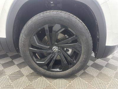 2022 Volkswagen Atlas 2.0T SE w/Technology