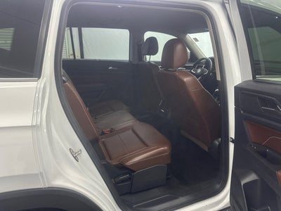 2022 Volkswagen Atlas 2.0T SE w/Technology