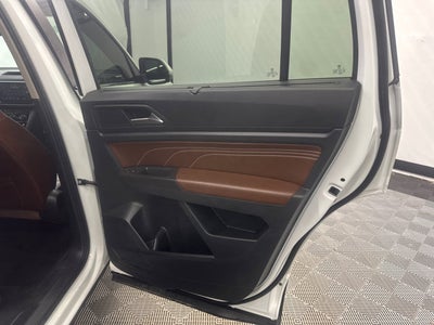 2022 Volkswagen Atlas 2.0T SE w/Technology