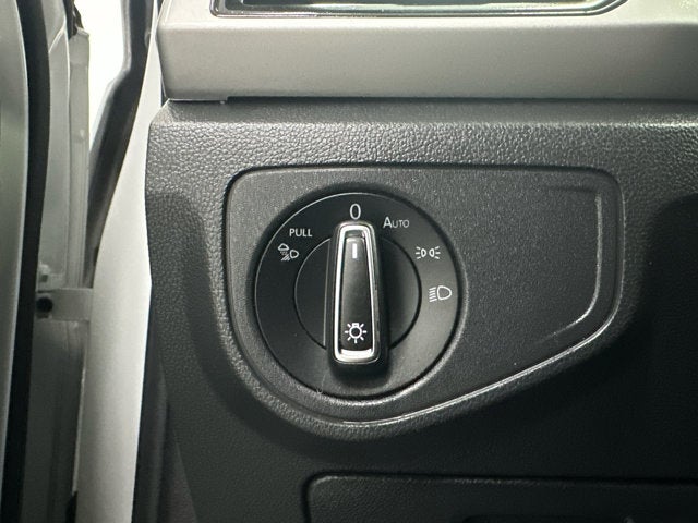 2022 Volkswagen Atlas 2.0T SE w/Technology