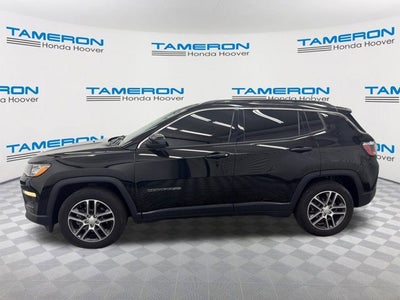 2019 Jeep Compass Latitude w/Sun/Wheel Pkg