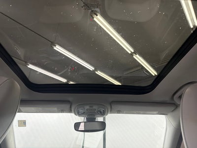 2019 Jeep Compass Latitude w/Sun/Wheel Pkg