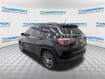2019 Jeep Compass Latitude w/Sun/Wheel Pkg