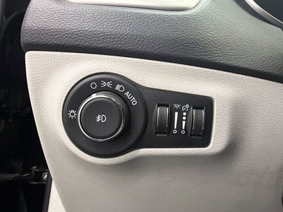 2019 Jeep Compass Latitude w/Sun/Wheel Pkg