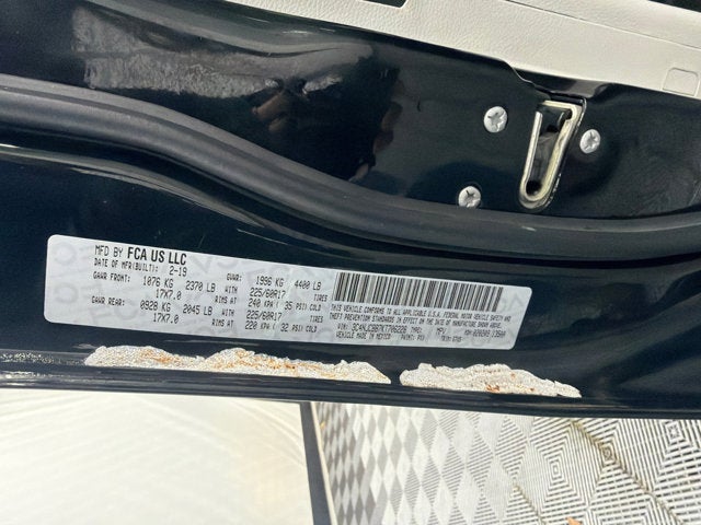 2019 Jeep Compass Latitude w/Sun/Wheel Pkg