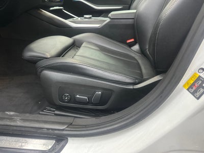 2024 BMW 3 Series 330e xDrive