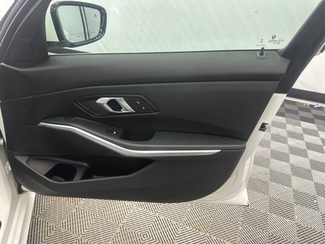 2024 BMW 3 Series 330e xDrive