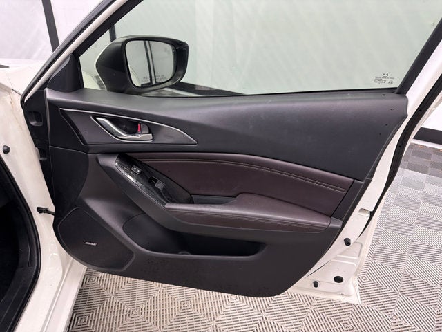 2018 Mazda Mazda3 4-Door Grand Touring