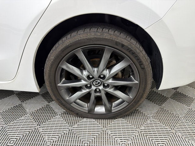 2018 Mazda Mazda3 4-Door Grand Touring