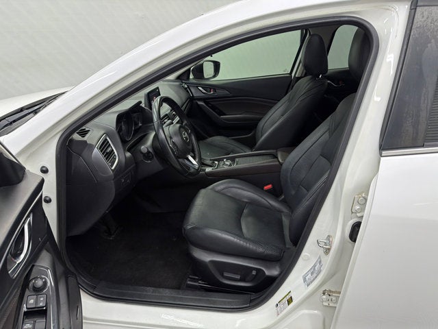 2018 Mazda Mazda3 4-Door Grand Touring