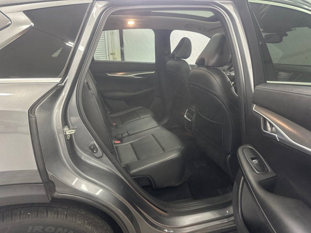 2022 INFINITI QX50 LUXE