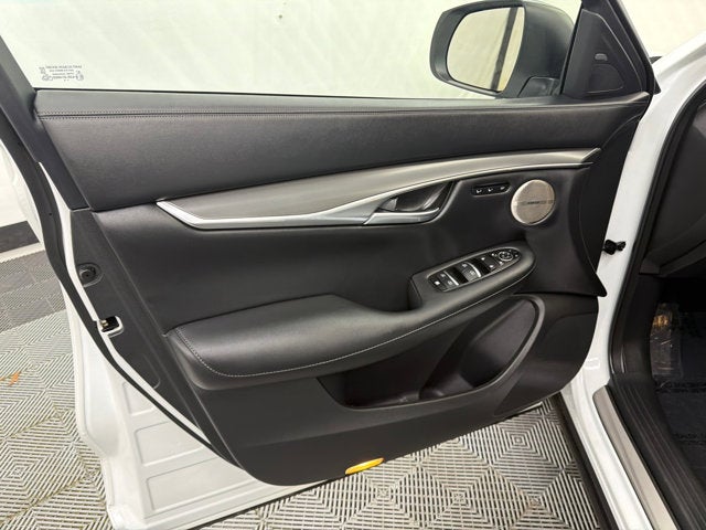 2024 INFINITI QX50 LUXE