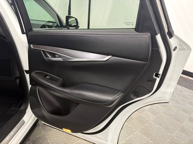 2024 INFINITI QX50 LUXE
