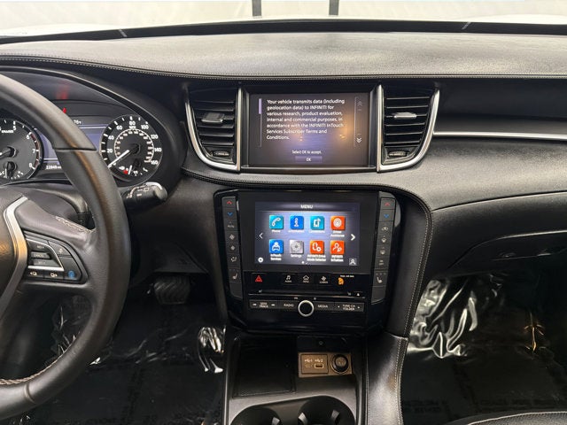 2024 INFINITI QX50 LUXE