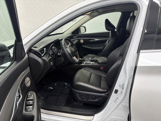 2024 INFINITI QX50 LUXE