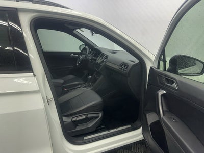 2021 Volkswagen Tiguan SE R-Line Black