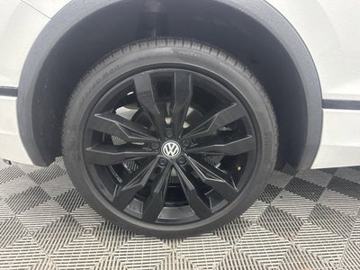 2021 Volkswagen Tiguan SE R-Line Black