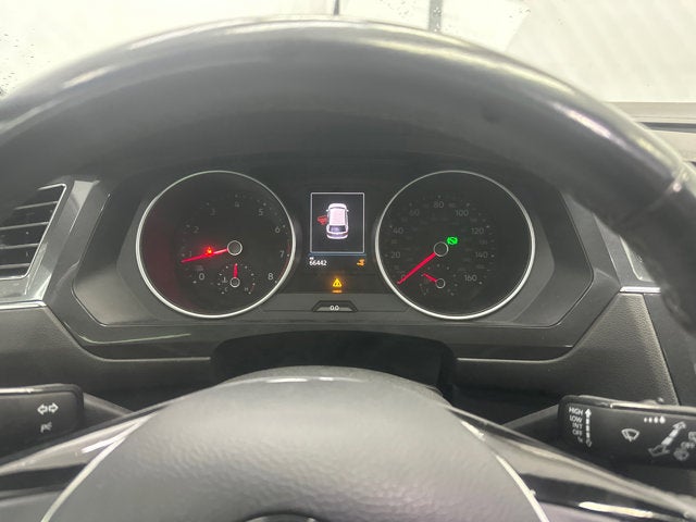 2021 Volkswagen Tiguan SE R-Line Black