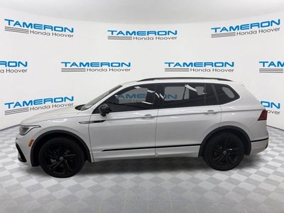 2023 Volkswagen Tiguan SE R-Line Black