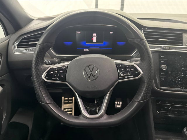 2023 Volkswagen Tiguan SE R-Line Black