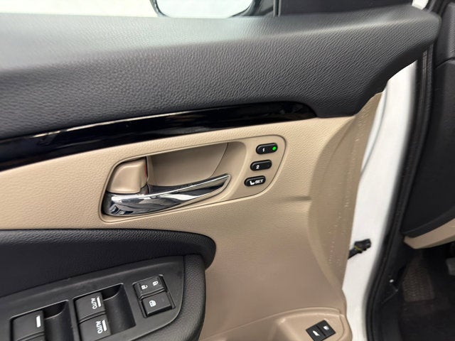 2022 Honda Pilot Touring 7-Passenger