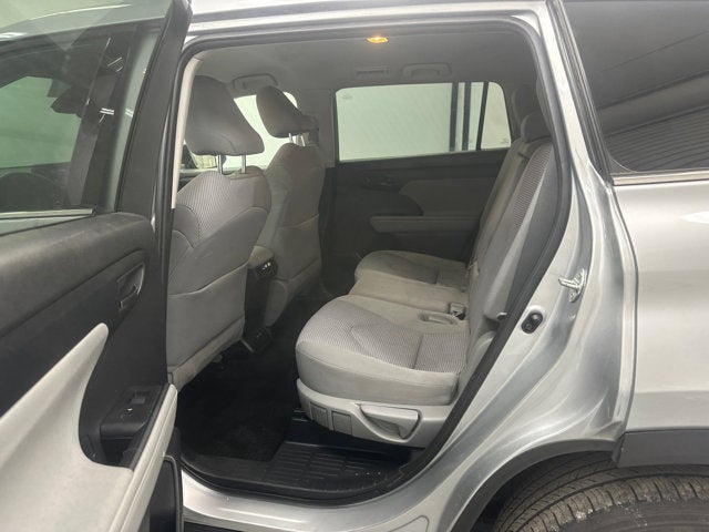 2021 Toyota Highlander L