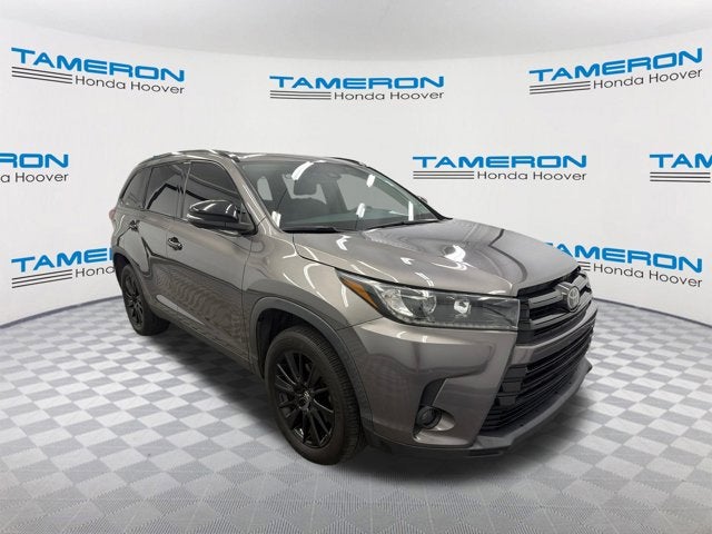 2019 Toyota Highlander SE
