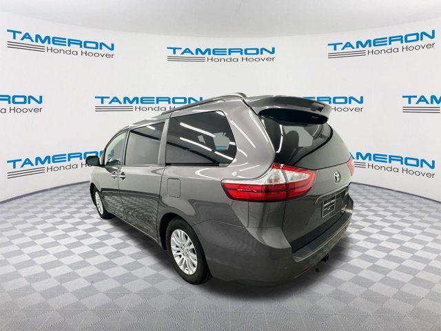 2016 Toyota Sienna L