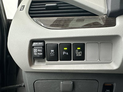 2016 Toyota Sienna L