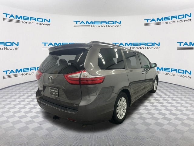 2016 Toyota Sienna L