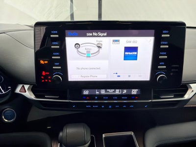 2024 Toyota Sienna XLE