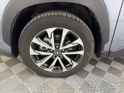 2022 Toyota Corolla Cross XLE