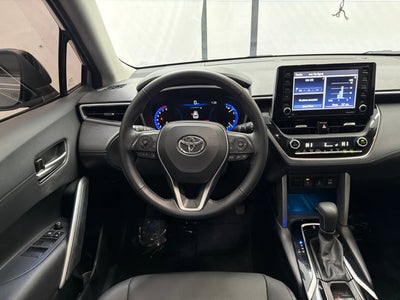2022 Toyota Corolla Cross XLE
