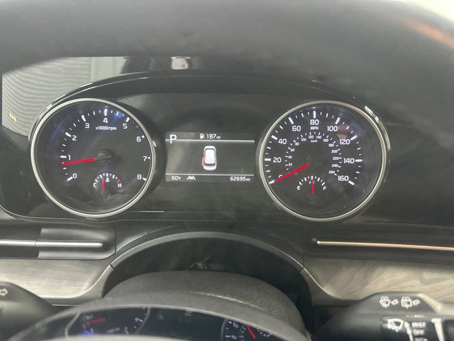 2024 Kia Carnival EX