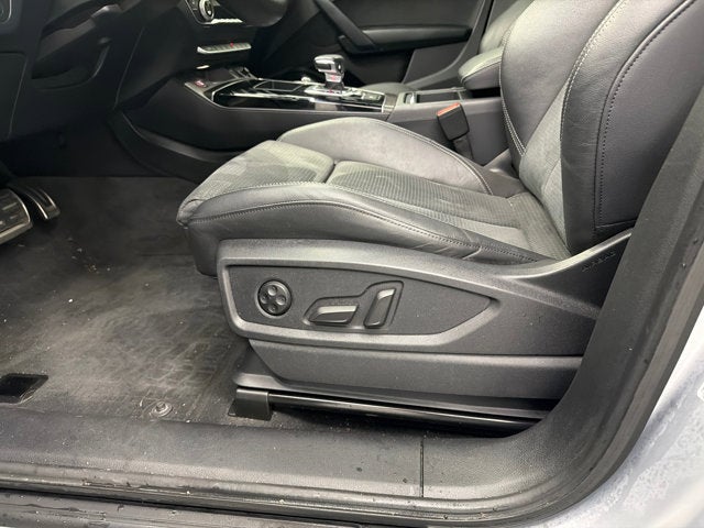 2022 Audi SQ5 Premium