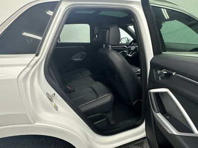 2024 Audi Q3 S line Premium