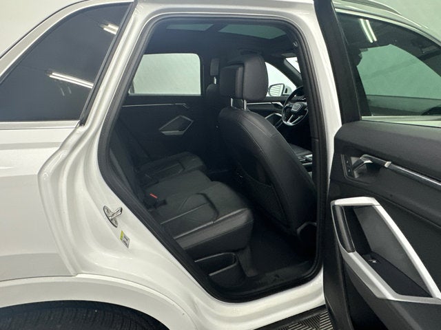 2024 Audi Q3 S line Premium