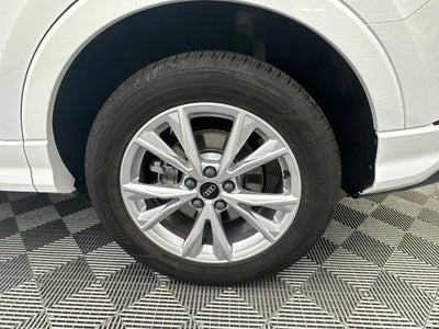 2024 Audi Q3 S line Premium