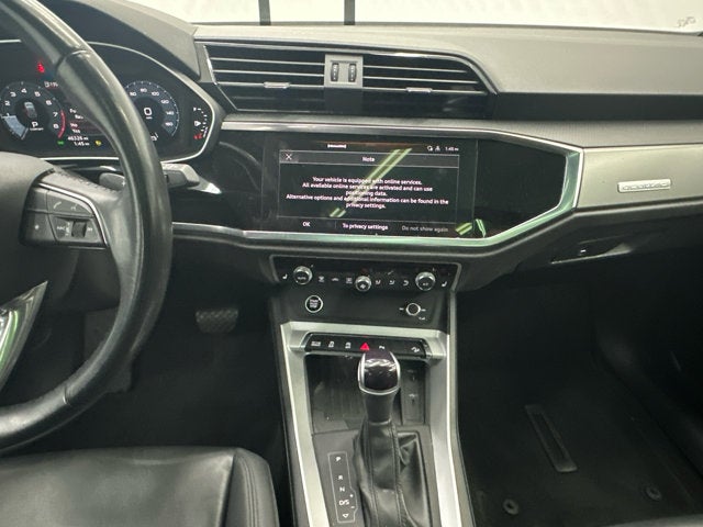 2024 Audi Q3 S line Premium