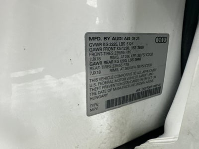 2024 Audi Q3 S line Premium