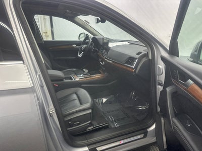 2022 Audi Q5 S line Premium Plus