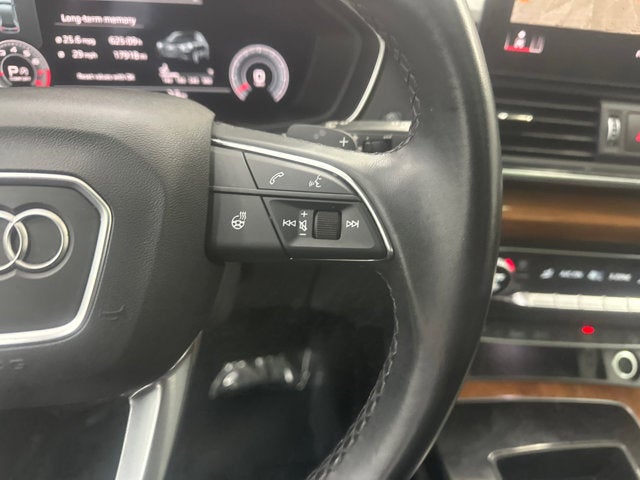 2022 Audi Q5 S line Premium Plus