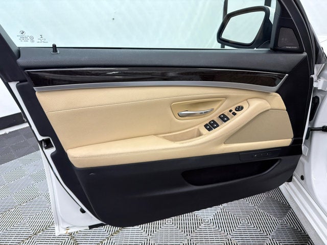 2016 BMW 5 Series 535i