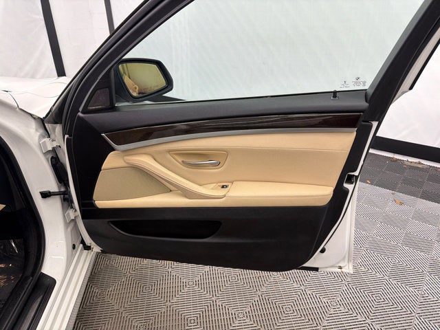 2016 BMW 5 Series 535i